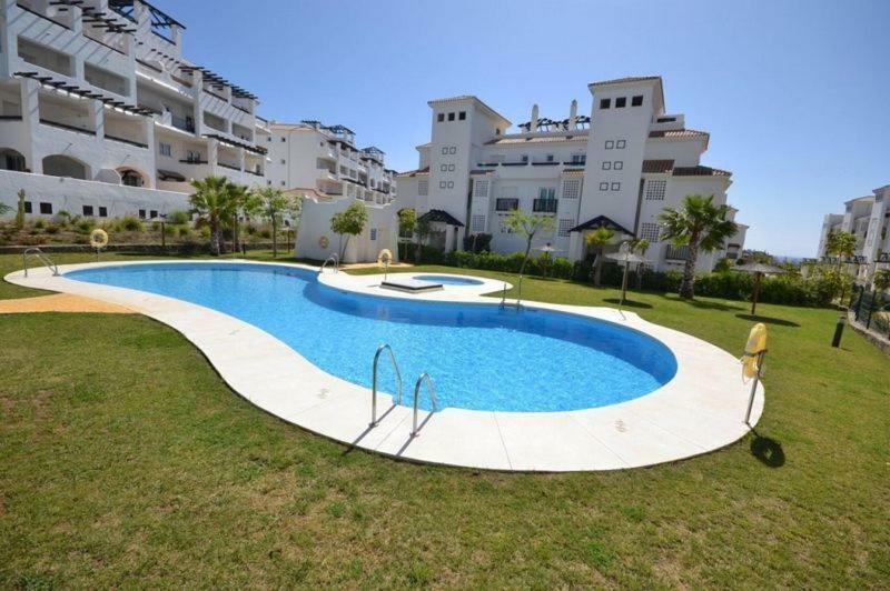 Residential Duquesa Apartamento San Luis de Sabinillas Exterior foto